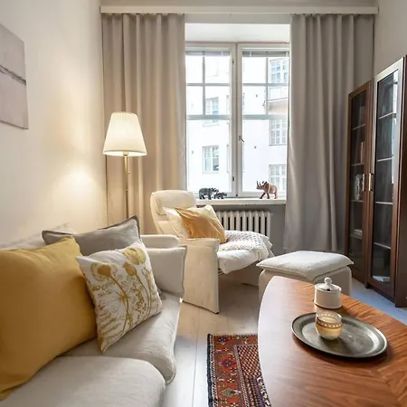 Roost Kristianinkatu 9 C